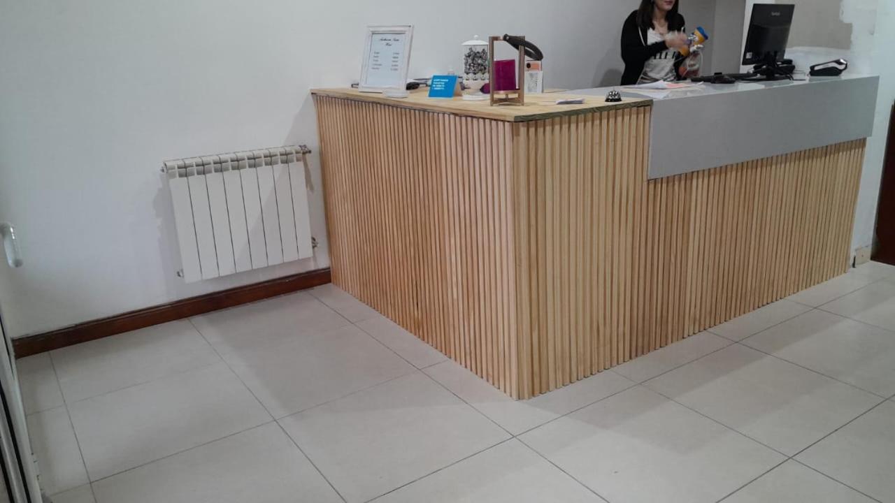 Avellaneda Suites Río Gallegos Eksteriør billede